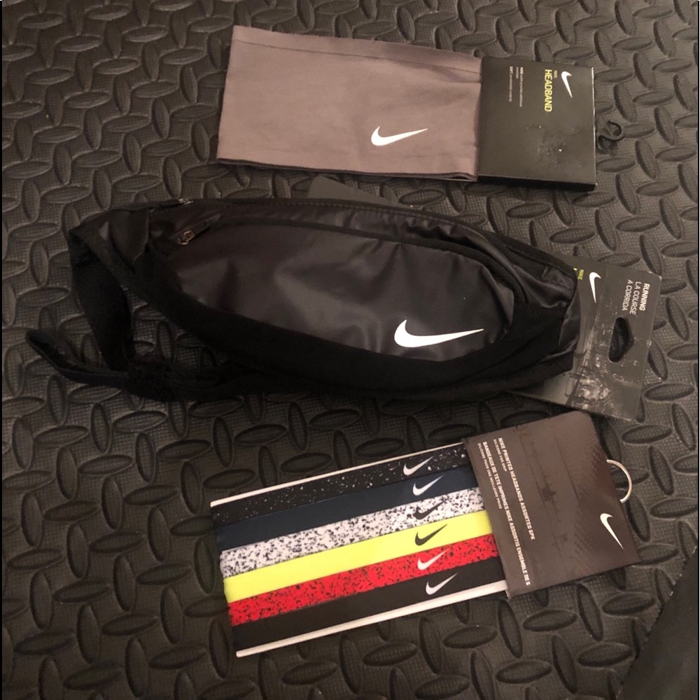 NWT NIKE ACCESSORY BUNDLE